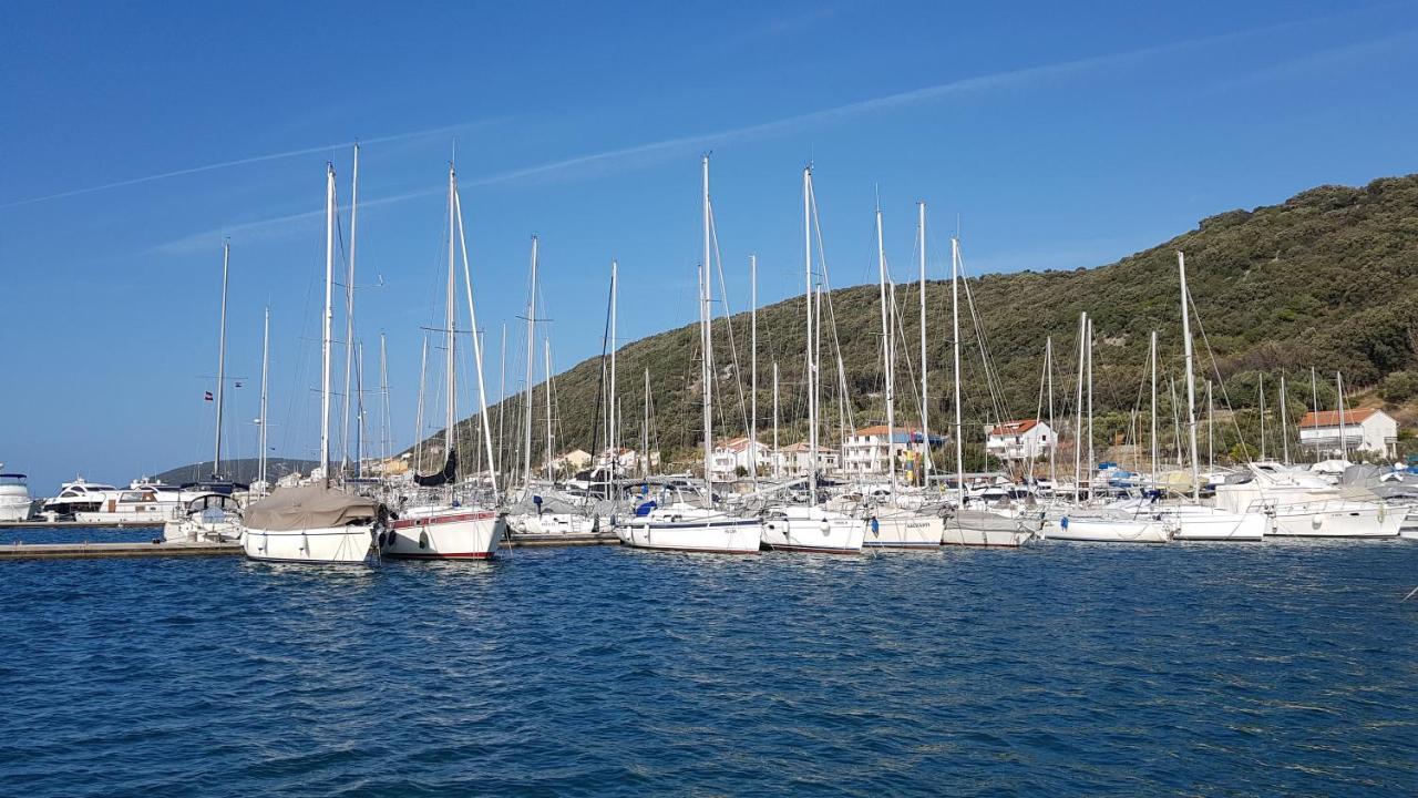 Guest House Galeb2 Supetarska Draga Exterior photo